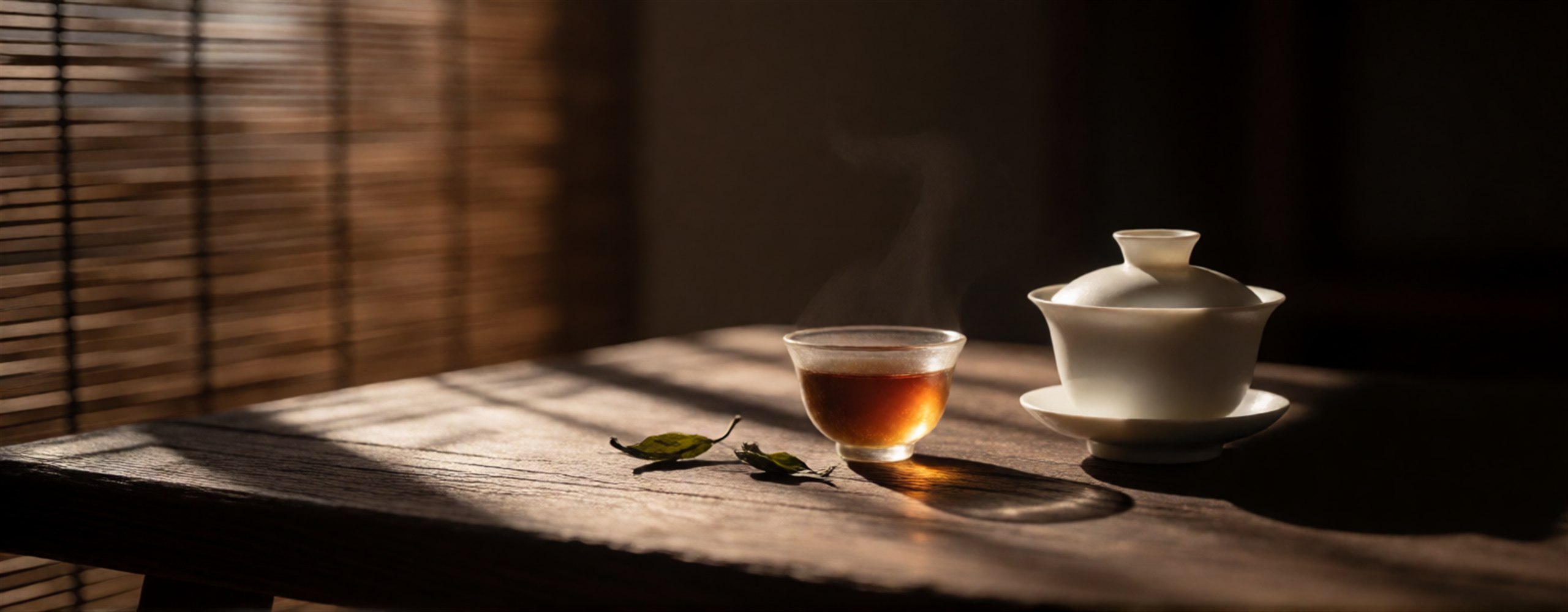 Warm tea table light and shadow